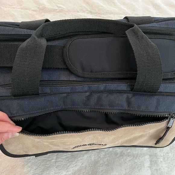 Eddie Bauer Diaper Bag Duffle - Picture 9 of 15